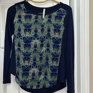 Paper Crane Navy and Green Geometric Long Sleeve Top